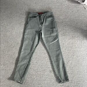 Guess Women's Light Gray Skinny Jeans